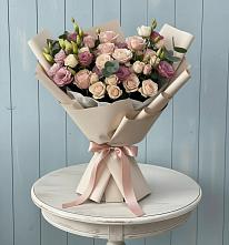 Букет цветов из:  Розы и Лизиантусы #REPLACE_PRED# Крутинке