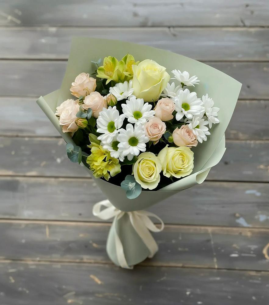 Букет цветов из: Альстромерии, Розы и Хризантемы в Крутинке