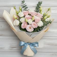 Букет цветов из:  Лизиантусы в Крутинке