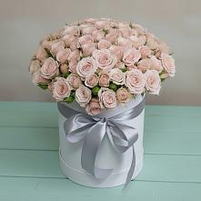 Цветочная композиция из Розы в шляпной коробке в Крутинке