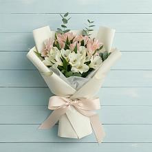 Букет цветов из:  Альстромерии в Крутинке