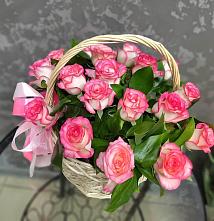 Цветочная композиция из Розы в корзине #REPLACE_PRED# Крутинке