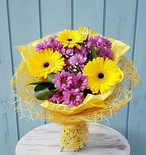 Букет цветов из:  Хризантемы и Герберы в Крутинке