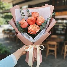 Букет цветов из:  Розы #REPLACE_PRED# Крутинке
