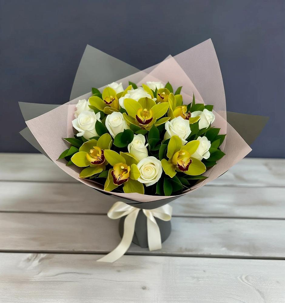 Букет цветов из: Орхидеи и Розы в Крутинке