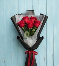 Букет цветов из:  Розы #REPLACE_PRED# Крутинке